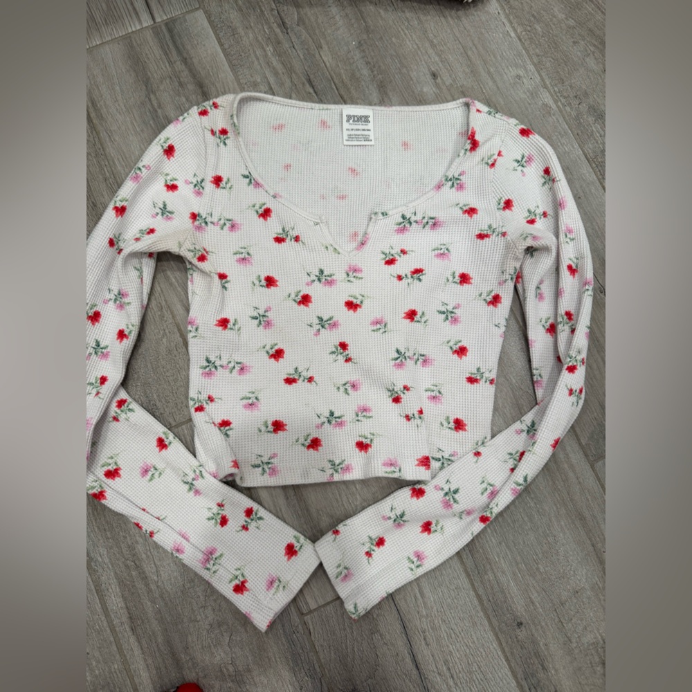 Victoria’s Secret PINK White Floral Print Waffle Fabric Long Sleeve Shirt